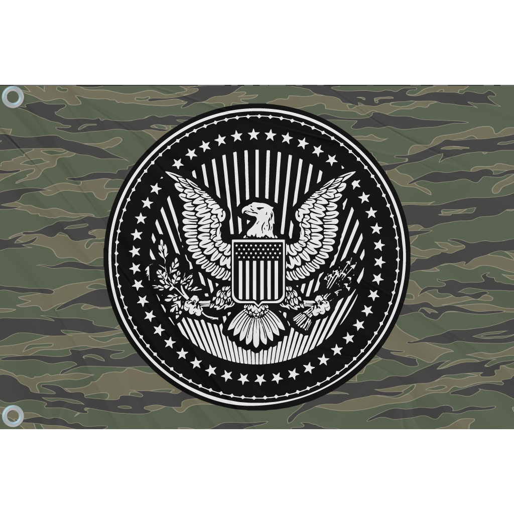 Fest Flags Custom ATV Flags 6 X 9 Inch Rectangle / Single Sided American Eagle Medallion | Classic Camo